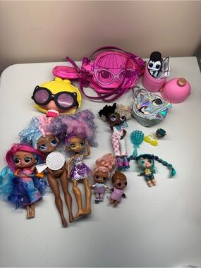 L.O.L. Surprise! Dolls & Accessories Playset - & extras